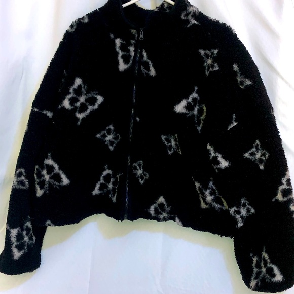 butterfly sherpa jacket - Picture 1 of 3